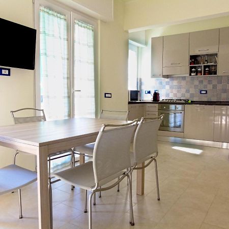 Pietra Home, Posto Auto, Ac ,Wifi, 150Mt Dal Mare Pietra Ligure Eksteriør bilde