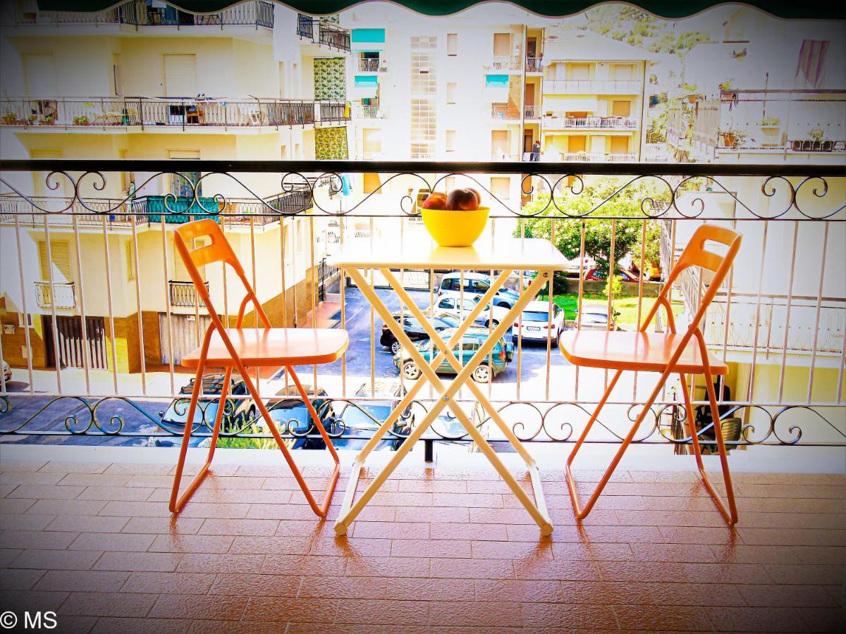 Pietra Home, Posto Auto, Ac ,Wifi, 150Mt Dal Mare Pietra Ligure Eksteriør bilde